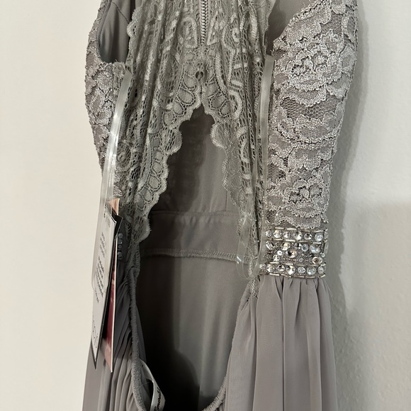 NWT Macy’s Emerald Sundae Gray maxi dress size Small, V neckline, front slit - Picture 7 of 15